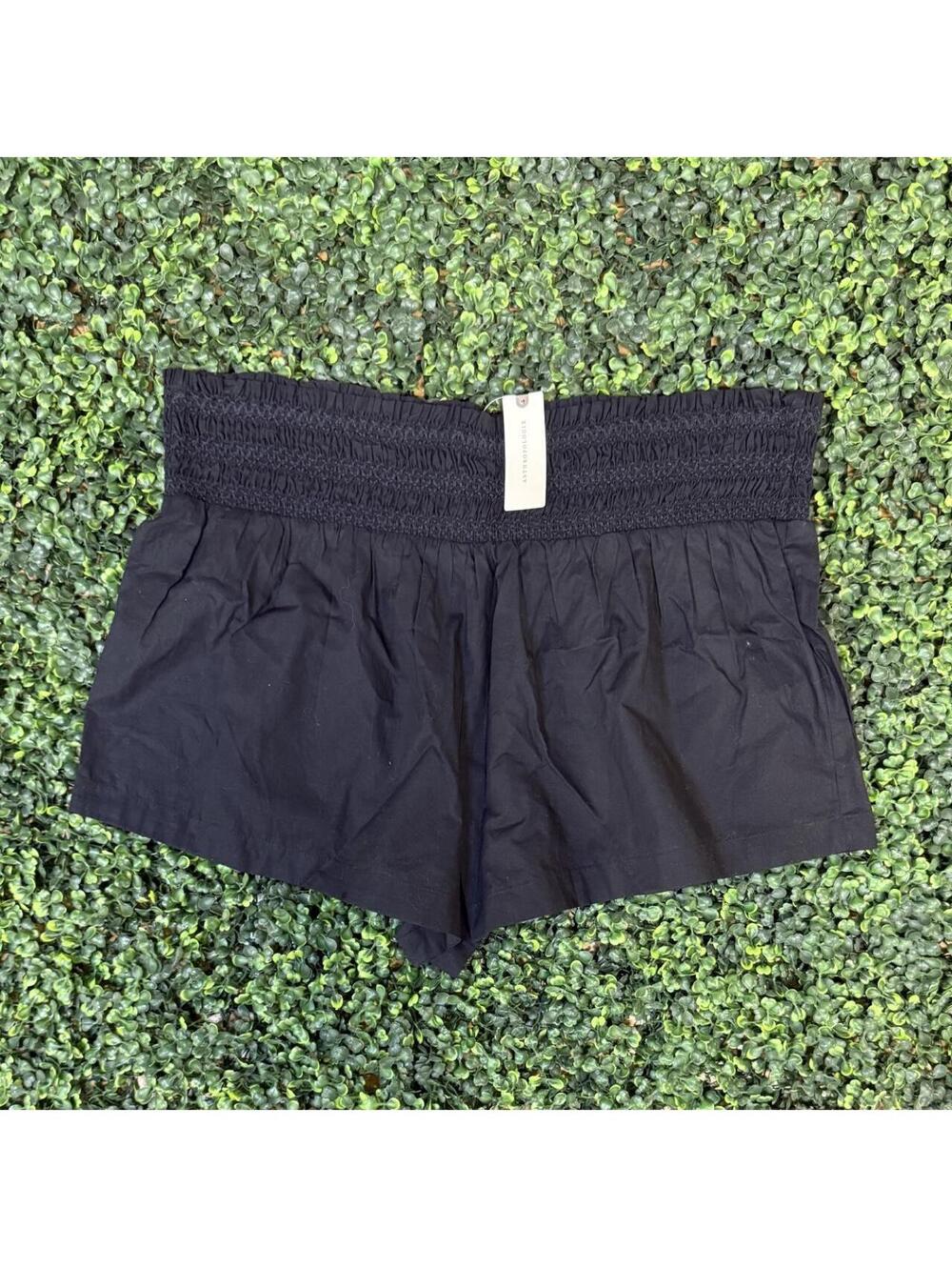 NWT Anthropologie black shorts 🖤 Women’s XL